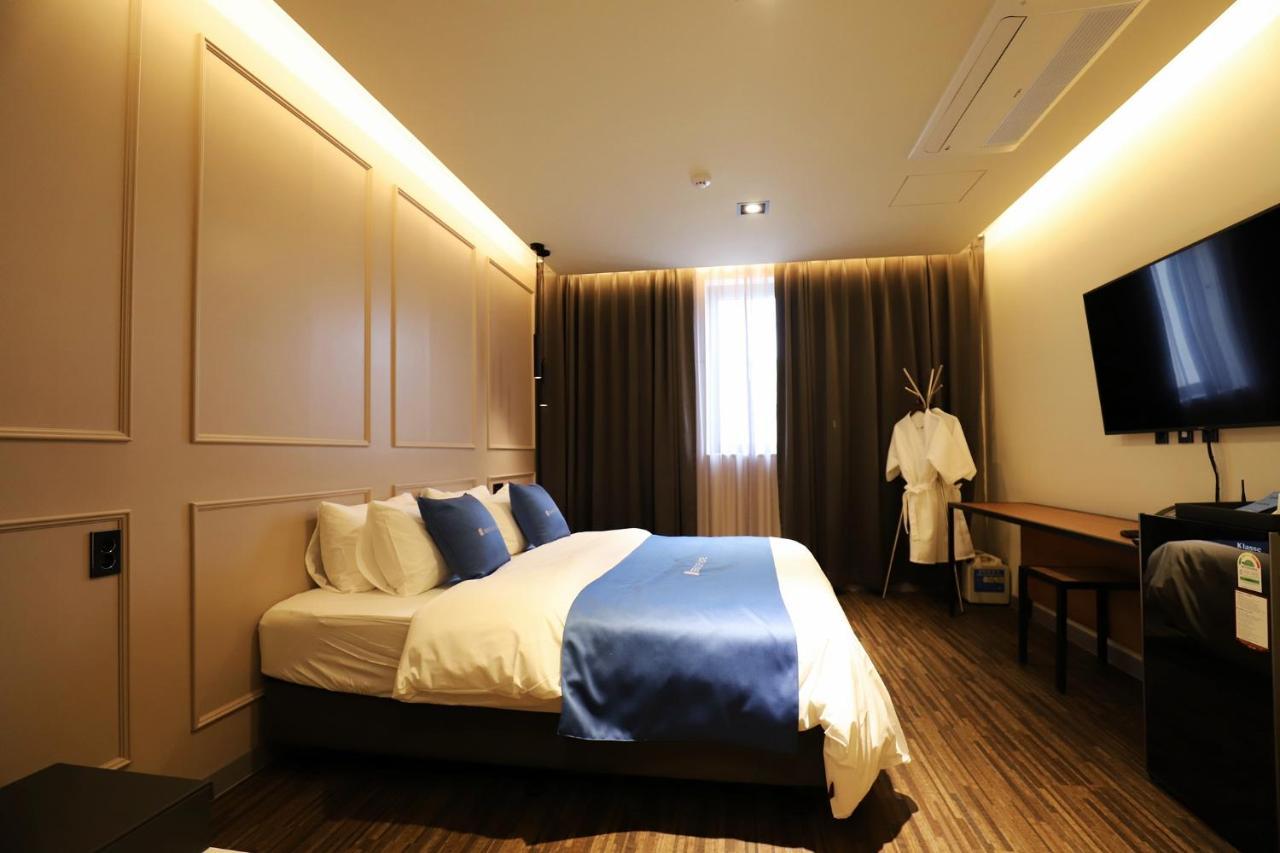 Chuncheon Hotel Bentley Dış mekan fotoğraf