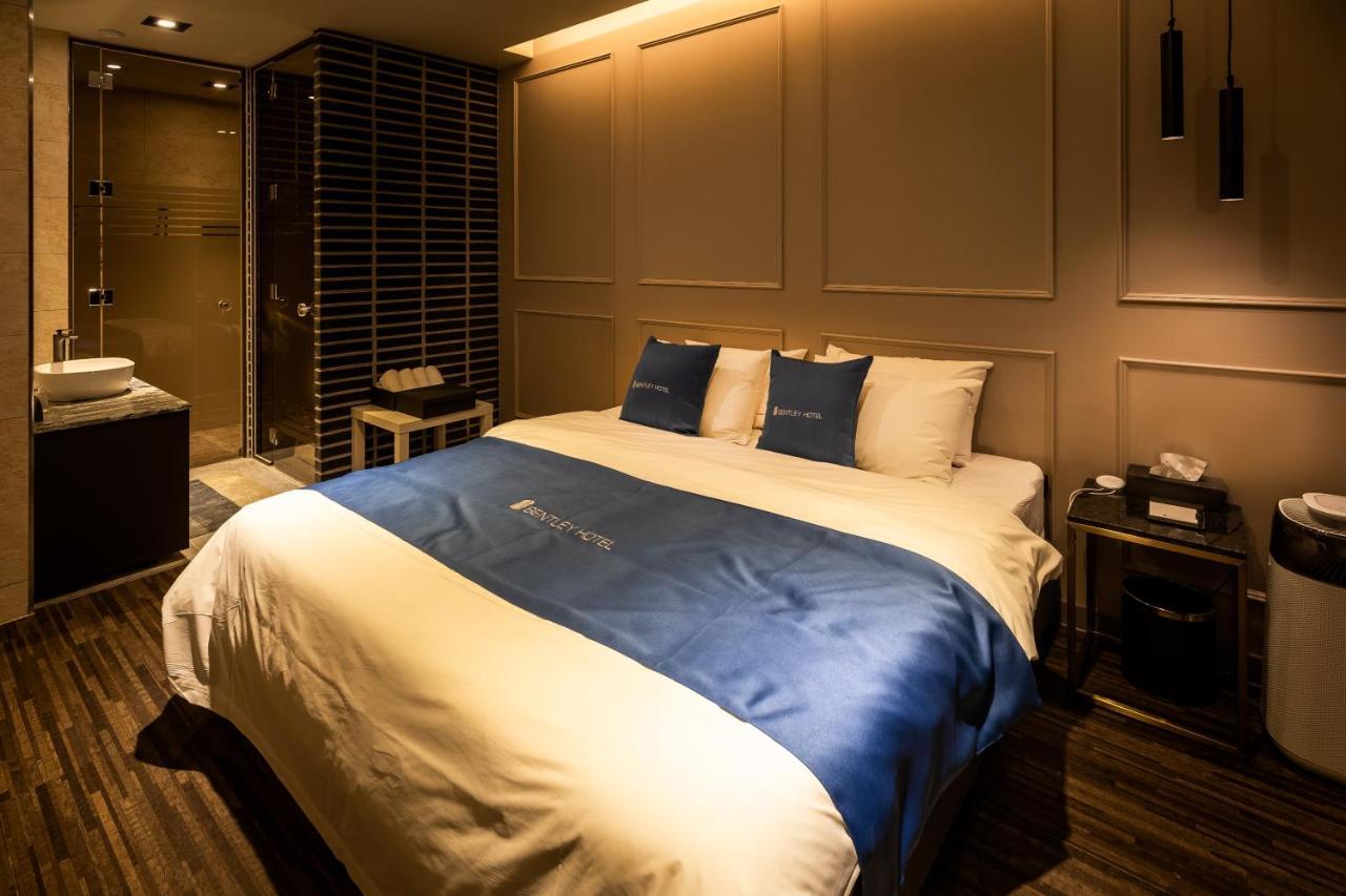 Chuncheon Hotel Bentley Dış mekan fotoğraf